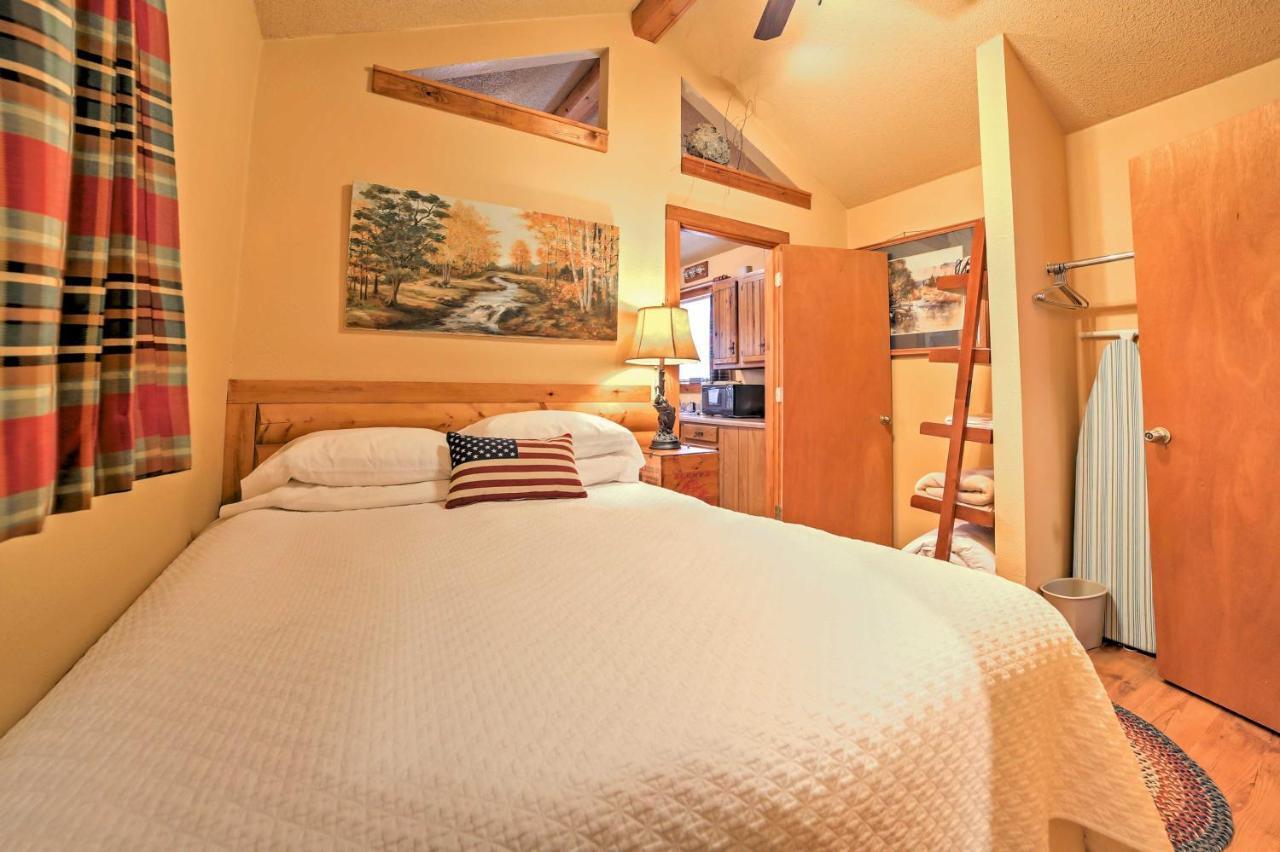 Branson Cabin With Deck Near Table Rock Lake! Extérieur photo