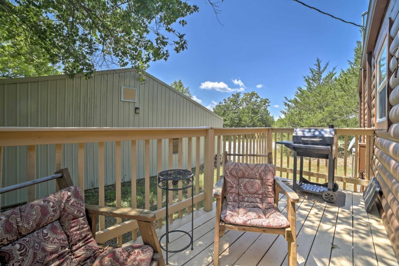 Branson Cabin With Deck Near Table Rock Lake! Extérieur photo